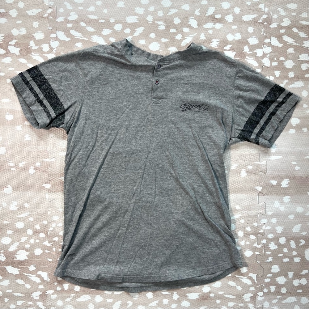 Element Gray Men's Short Sleeve Baseball Style Shirt With Buttons Medium